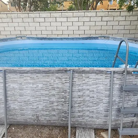 Grand Home With Pool